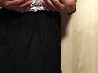 大奶日本女仆18+秀穿孔奶头亮屁眼