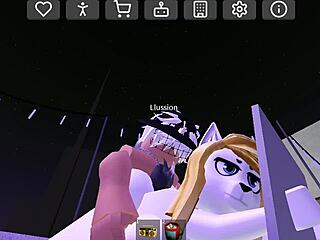 大屁股毛妹狂野撩姿秀曲线